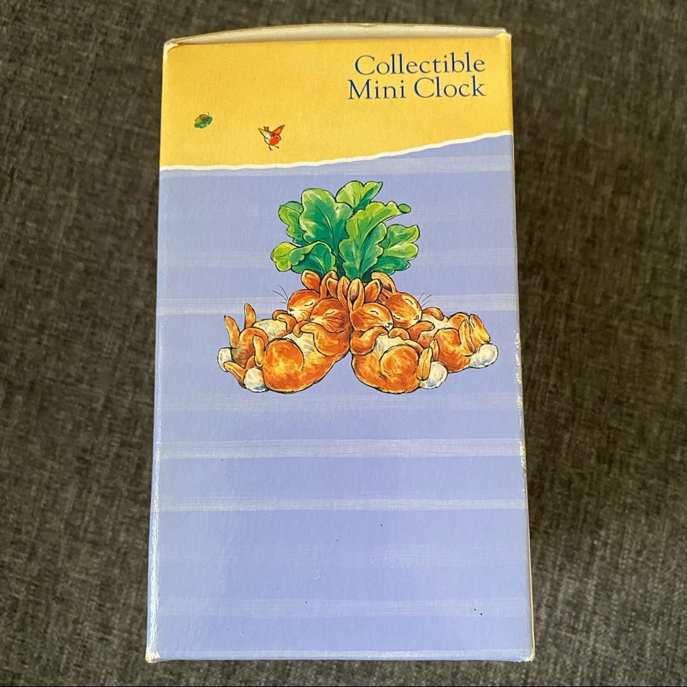 NIB Peter Rabbit Collectible Mini Clock - Picture 3 of 5